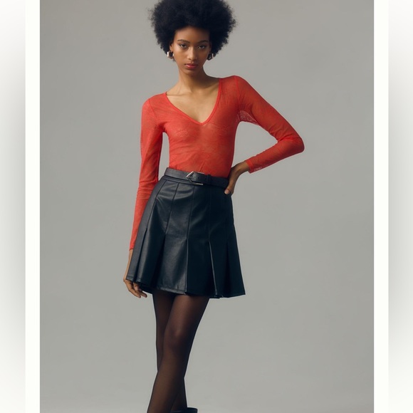 Anthropologie Harlowe Red Lace Bodysuit Deep Vee Thong Long Sleeve XL - Picture 3 of 7